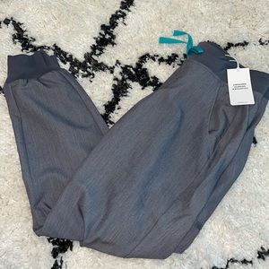 NWT Figs Zamora Scrub Pants